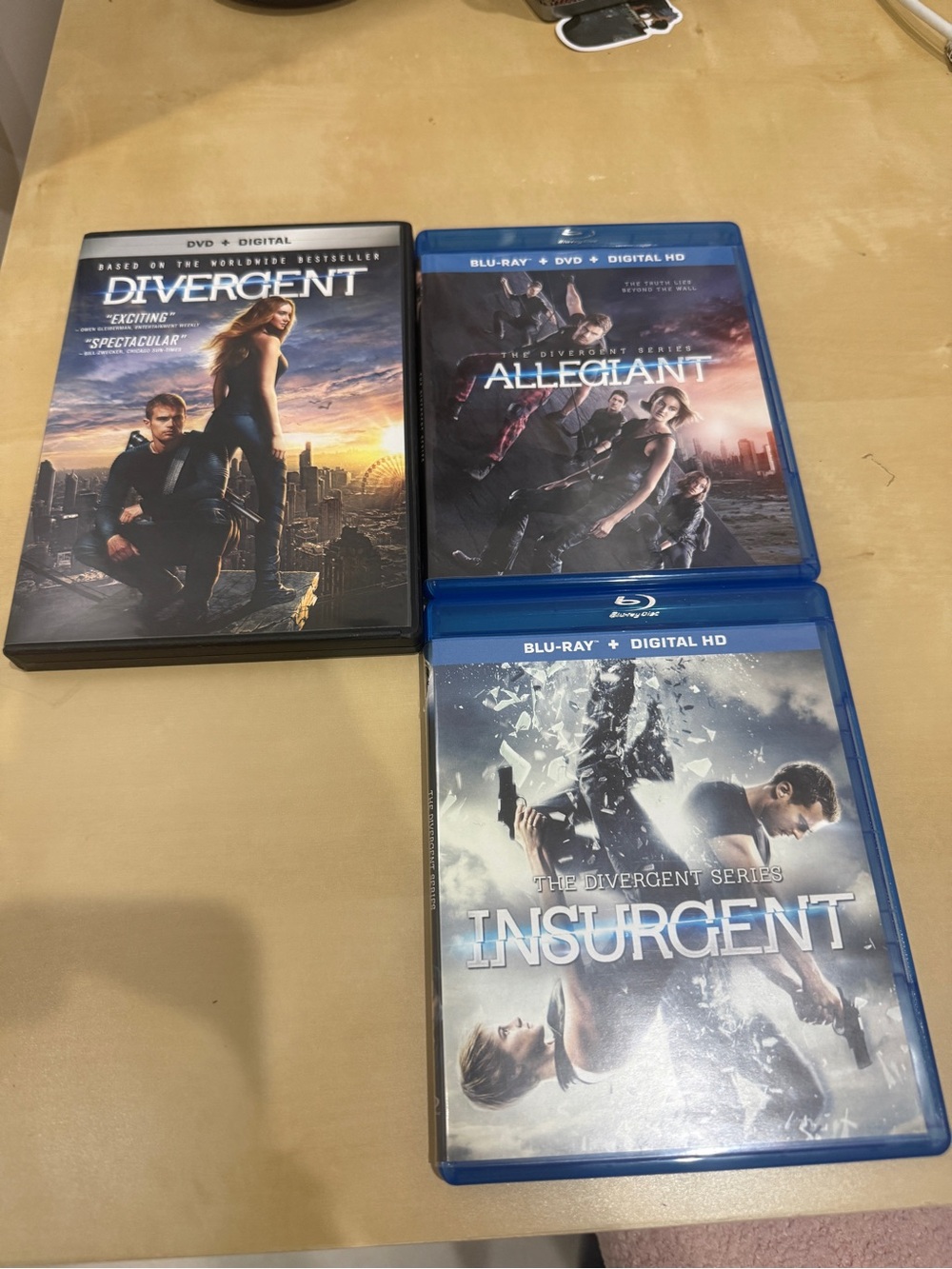 Divergent Series Blu-ray/DVD Set - Blue Cases